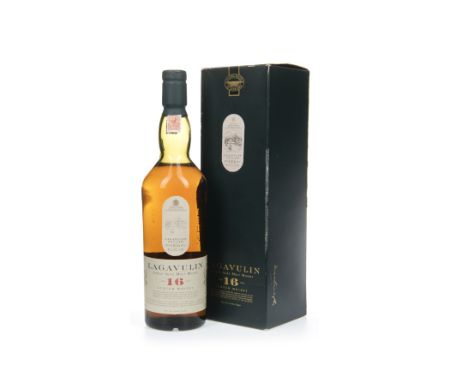 LAGAVULIN AGED 16 YEARS WHITE HORSE DISTILLERS Single Malt Scotch Whisky 70cl, 43% volume, in carton.