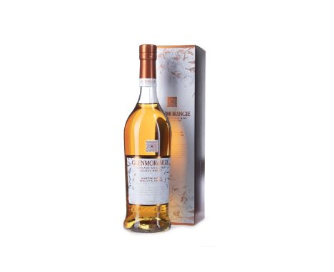 GLENMORANGIE MIDWINTER NIGHT'S DRAM Single Malt Scotch Whisky 70cl, 43% volume, in carton.