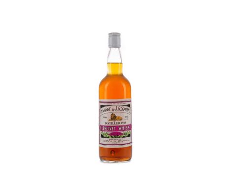 GLENLIVET 1938 GEORGE &amp; J.G SMITHSingle Malt Scotch Whisky26 2/3 fl.oz (75.7cl), 70° proof.Condition report: Some wear to
