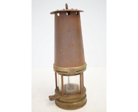 Minors lamp 