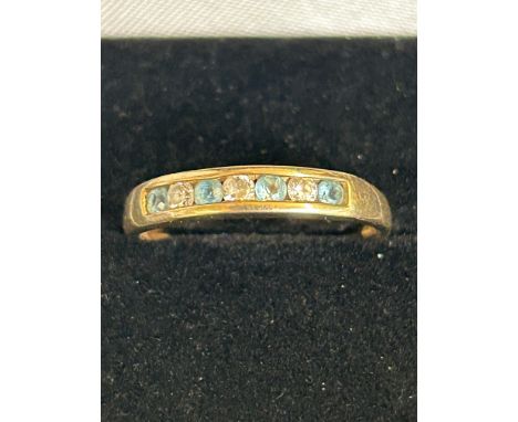 9ct Gold ring set with blue topaz &amp; cz stones Size Q 1.5g 