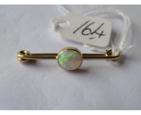 Gold bar brooch mounted with a single opal 2.3g   