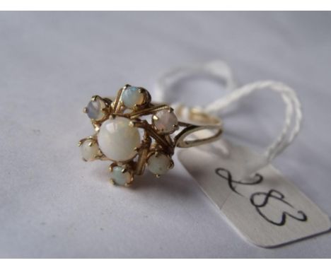 14ct gold opal cluster ring approx size P    