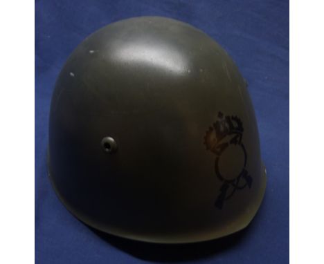 Italian infantry steel helmet
