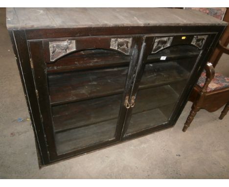 Edwardian display cabinet depicting hunting dogs