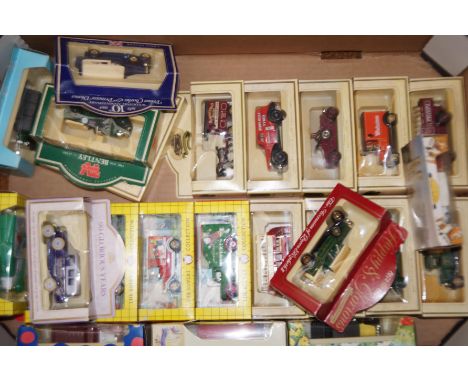 Good collection of boxed model cars