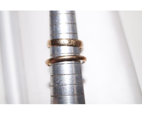 2x 9ct Gold wedding bands Size M &amp; K