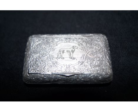 Base metal snuff box depicting a hound