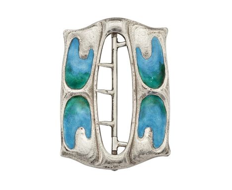 AN ARTS AND CRAFTS SILVER AND ENAMEL BELT BUCKLEWILLIAM HAIR HASELER, BIRMINGHAM 1907Of shaped rectangular form with four gre