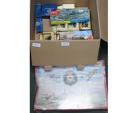 A BOX CONTAINING A SELECTION OF COLLECTOR'S VEHICLES together with boxed model kits, to include Revell Battle of Britain memo
