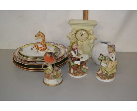 Mixed Lot: Various assorted ornaments, mantel clock, decorated plates etc
