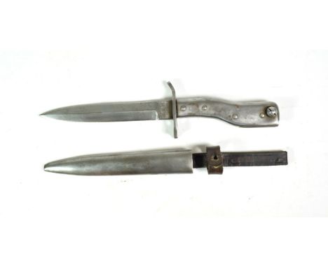 A First World War Ersatz Combination Knife Bayonet, all steel, the blade stamped DEMAG, DUISBURG to one side of the ricasso, 