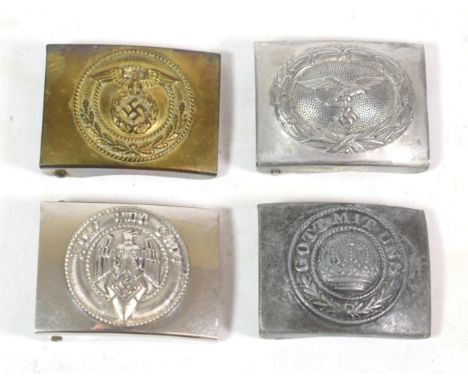 A German Third Reich Hitler Youth Belt Buckle, in chromium plated steel, with separately applied roundel, the reverse with RZ
