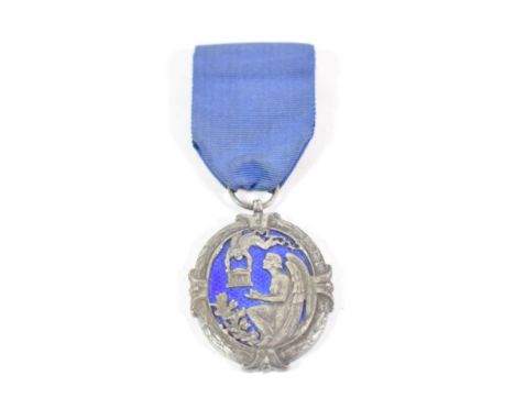 A Masonic Memorial Fund 1922 Special Collector's Silver and Blue Enamel Jewel, to BRO. E.L. GARRETT, Birmingham 1924 .  Sligh