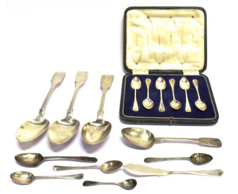 THREE VICTORIAN ENGLISH PROVINCIAL SILVER FIDDLE PATTERN TABLE SPOONS AND A QUANTITY OF OTHER SMALL FLATWARE the table spoons