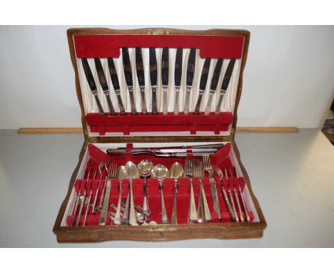 A vintage Ryals silver plated cutlery oak canteen set, comprising of sixty two pieces (case a/f)