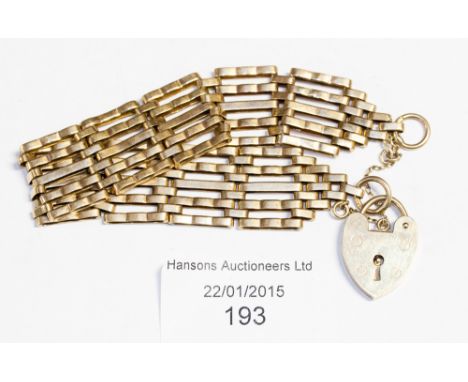 A 9ct gold five bar gate bracelet, 21.3g 