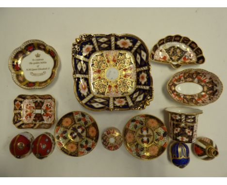 Royal Crown Derby 2451 and 1128 trinket and pin dishes; Scarab and Ladybird paperweights; navette dish; etc; Davenport saucer