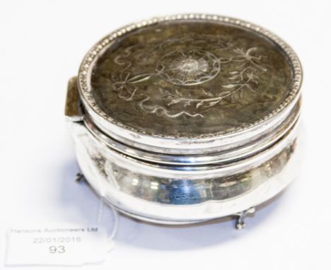 A silver and tortoiseshell trinket box 