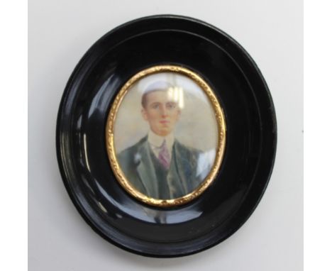 A portrait miniature of a gentlemen 