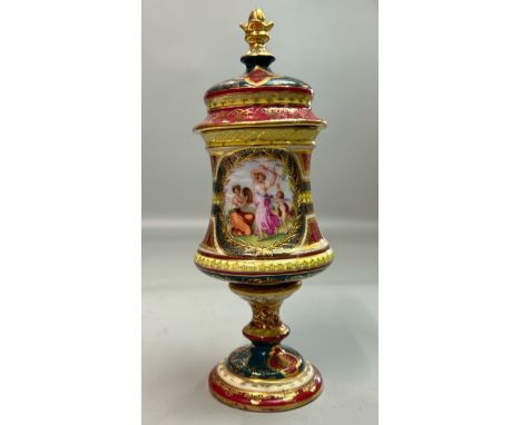 A Royal Vienna mantle urn vase with lid, 22cm high / T44