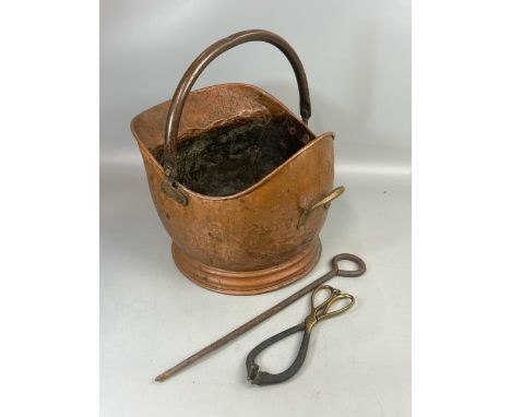 Antique copper coal bucket with fire poker and tongs, coal bucket 35cm high including handle / AN33