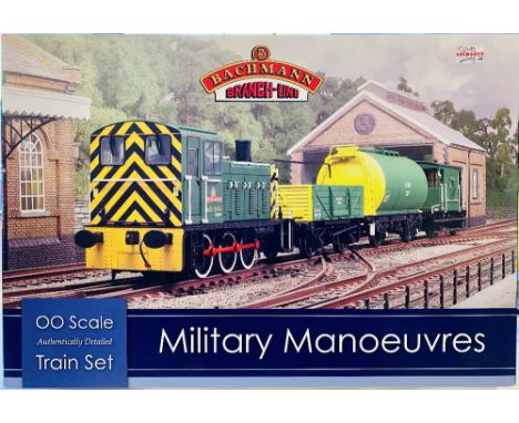 Bachmann OO Scale 30-130 Military Manoeuvres Train Set Brand New Ex Shop Stock