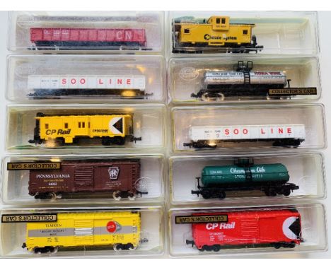 10x Model Power N Gauge Freight Wagons Boxed