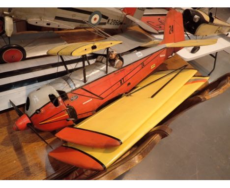 Remote control aircraft without engine W: 180 cm L: 120 cm CONDITION REPORT: W = wingspanL = length