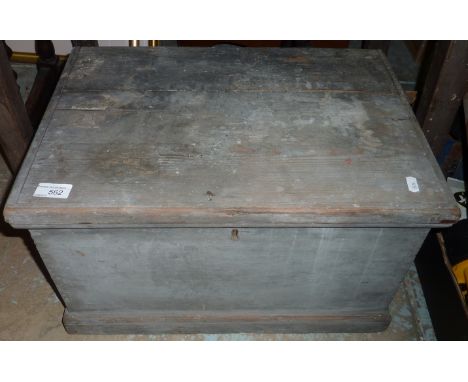 Victorian painted pine toolbox