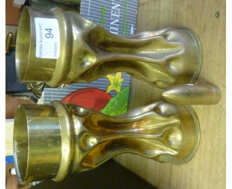 2 WWI trench art shell cases dated 1915 and 1917 and inert bullet heads