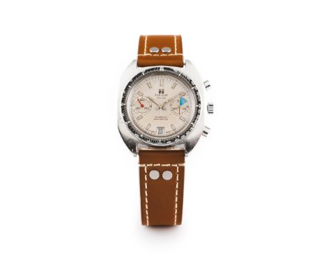 Seastar Navigator model. Winding mechanical movement with chronograph functiob and date at 18h (Valjoux 7734). Stainless stee