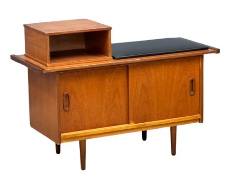 A Mid Century teak telephone bench by Jentique. 1960’s. 92x38x66cm 