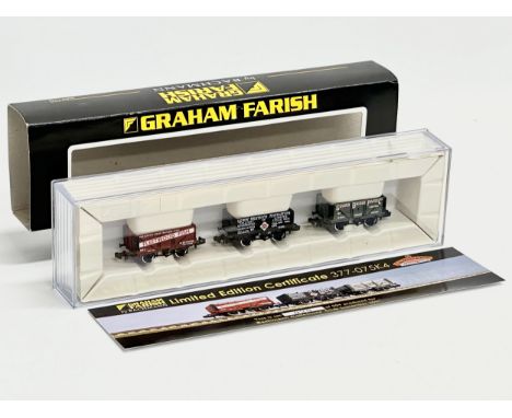 A Limited Edition Graham Farish Set of Three Private Owner Wagons. 020/504. Produced for Bachmann Collector’s Club. 22cm 