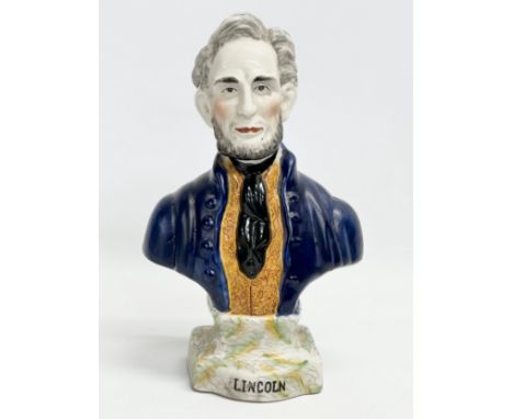 A vintage Staffordshire pottery bust of President Abraham Lincoln. 14x24cm. 