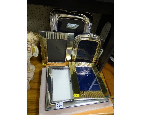 Collection of modern silver and silver plated photographic portrait frames