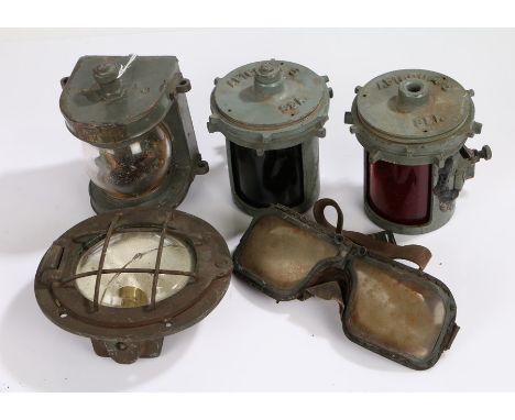 Second World War British marine navigation lights, white mast head light marked 'Steaming Patt 9876, Best &amp; Love Ltd 1945