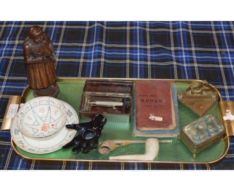 TRAY WITH NOVELTY CARVED WOODEN FIGURAL NUT CRACKER, AYSNLEY CUP &amp; SAUCER, VINTAGE BOXED RAZOR, CLAY PIPES, DECORATIVE GL