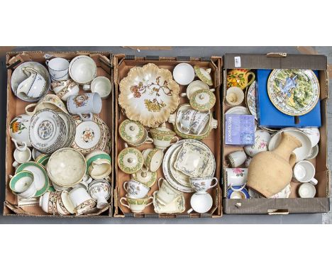 MISCELLANEOUS DECORATIVE CERAMICS, TO INCLUDE 1987 ROYAL WORCESTER NSBCC CHRISTMAS PLATE, MASON'S 1978 CHRISTMAS PLATE, SMALL