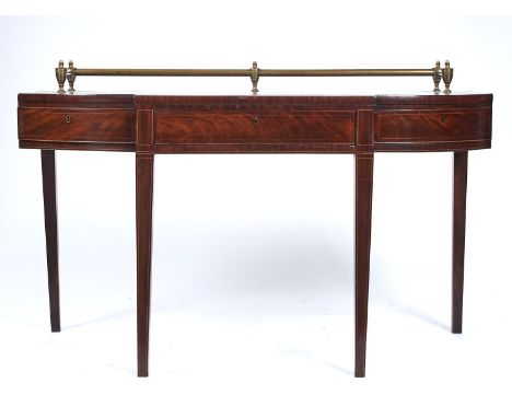 A GEORGE III MAHOGANY BREAKFRONT SIDEBOARD, C1800, OUTLINED WITH BOXWOOD STRINGING, THE TOP WITH BRASS URN AND RAIL GALLERY, 