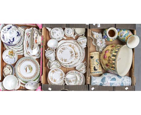 MISCELLANEOUS CERAMICS, TO INCLUDE COLCLOUGH TEA WARE, CHURCHILL CHARTWELL COLLECTION BREAKFAST WARE, JOY GRANT FINE BONE CHI