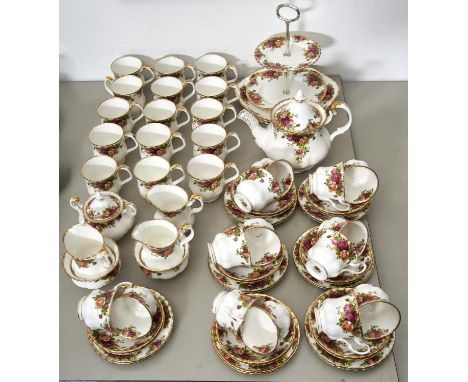 A ROYAL ALBERT OLD COUNTRY ROSES PATTERN TEA SERVICE, COMPRISING FOURTEEN CUPS AND SAUCERS, AND SIDE PLATES, TEAPOT AND COVER