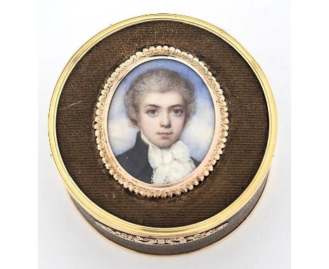 A LOUIS XVI GOLD MOUNTED COMPOSITION BOITE-A-MINIATURE, THE BLACK AND GOLD DECORATED&nbsp; BOX INSET WITH A CONTEMPORARY OVAL
