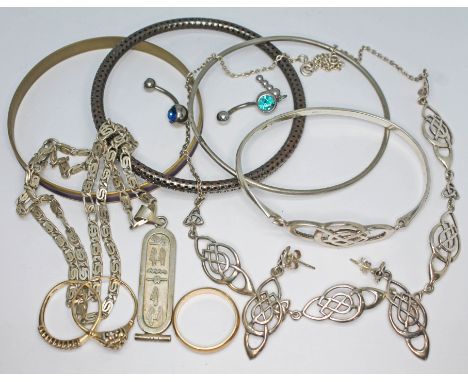 A mixed lot comprising three two hallmarked 9ct gold rings and another indistinctly marked gross wt. 5.88g, an Egyptian silve