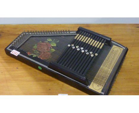 Vintage Rosetti Autoharp, 32 string, 12 bar chord Zither. Not available for in-house P&amp;P