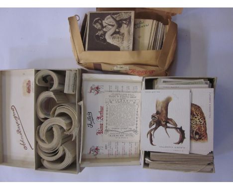 PLAYERS, KENSITAS Large part sets to include Types of Horse, Wild Animals, Old Hunting Prints, Old Naval Prints, Ships' Figur