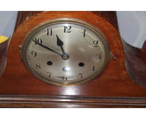 MAHOGANY MANTEL CLOCK