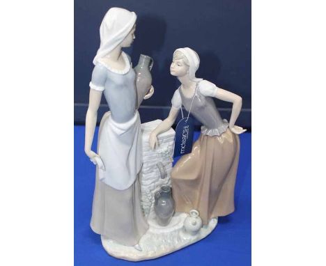 NAO GROUP OF TWO GIRLS AT A WATER FOUNTAIN
40cm high