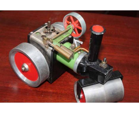 MAMOD TOY MODEL STEAM ROLLER
23cm long
