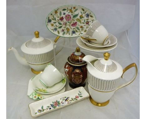 A Royal Albert "Capri" pattern part tea service, together with a pair of modern gold Imari baluster shaped lidded vases and a